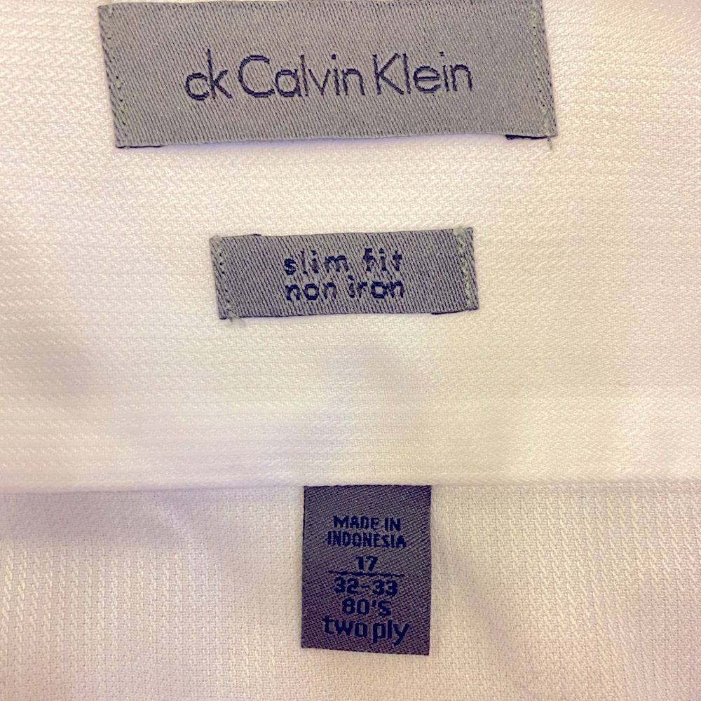Calvin Klein Slim Fit Button Down - Picture 2 of 2